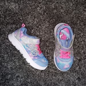 Toddler skechers sneakers